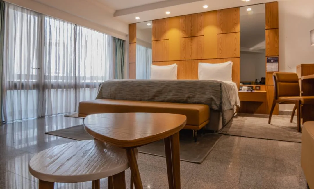 Queen guest room at Eko Hotels and Suites